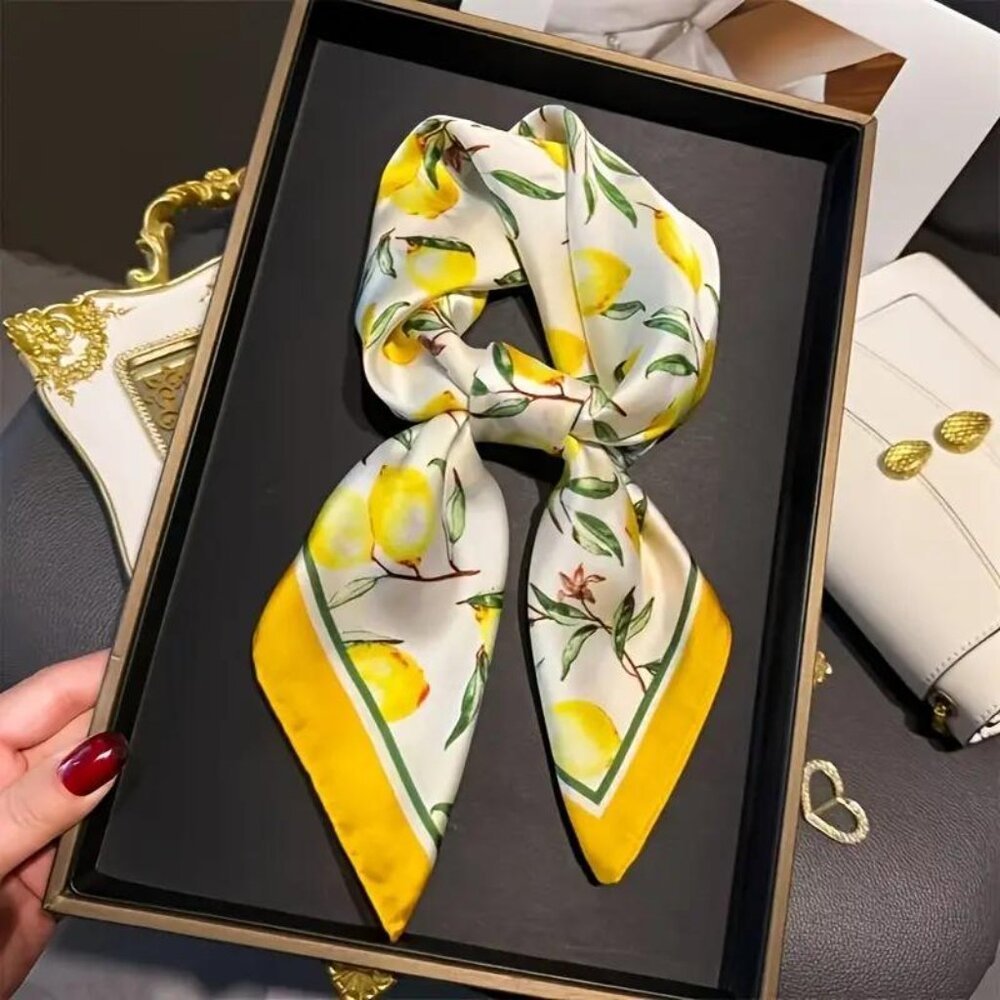 LEMON PRINT SCARF - Picture 3 of 4